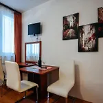 Apartment Sweet Dreams *